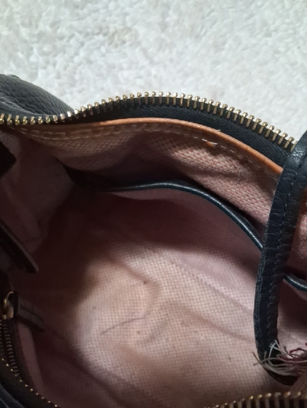 Dooney & Bourke Black Pebbled Leather Shoulder Bag - Picture 6 of 9